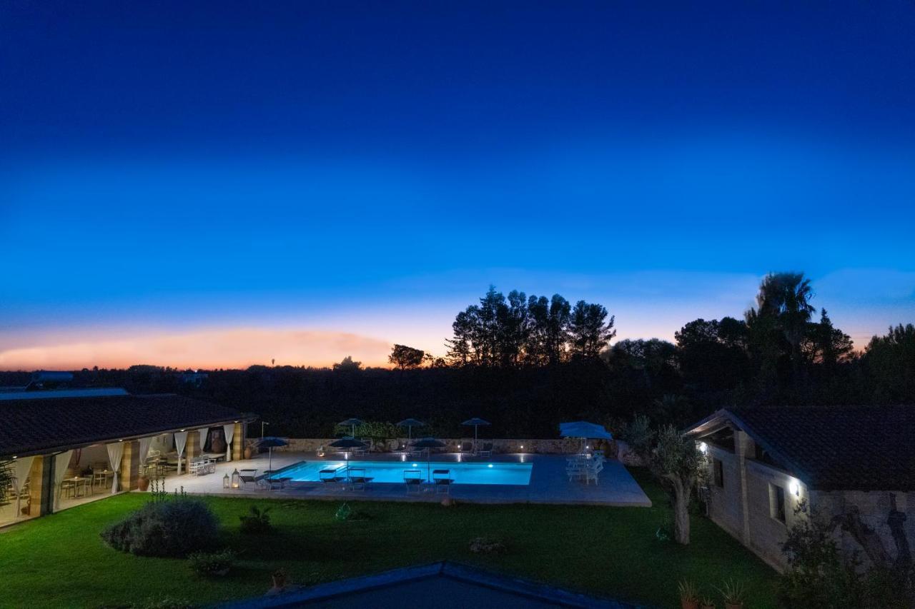 Masseria Tenuta Flora Maria Леверано Экстерьер фото