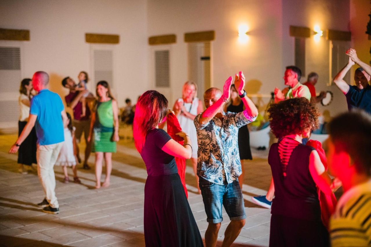 Masseria Tenuta Flora Maria Леверано Экстерьер фото