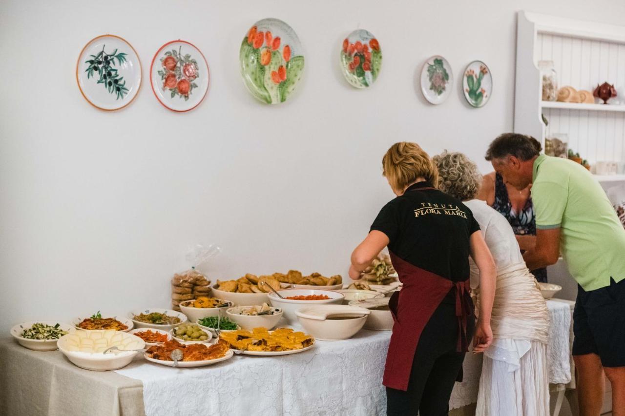 Masseria Tenuta Flora Maria Леверано Экстерьер фото