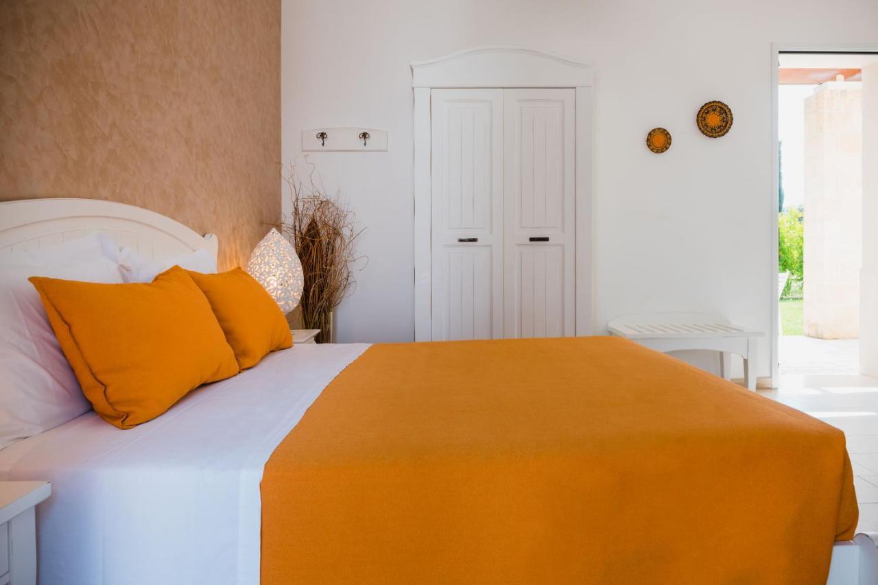 Masseria Tenuta Flora Maria Леверано Экстерьер фото